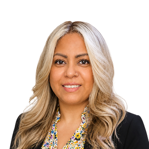 Beatriz Chavez Headshot 2